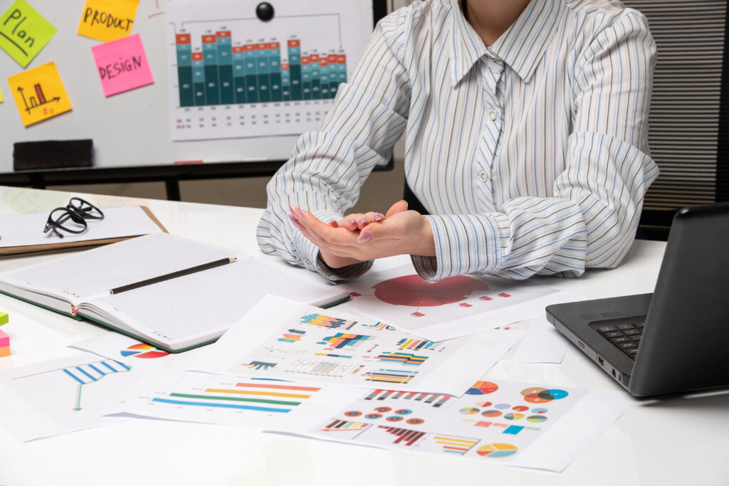 Peran Ahli Grafonomi dalam Sengketa Kontrak Bisnis