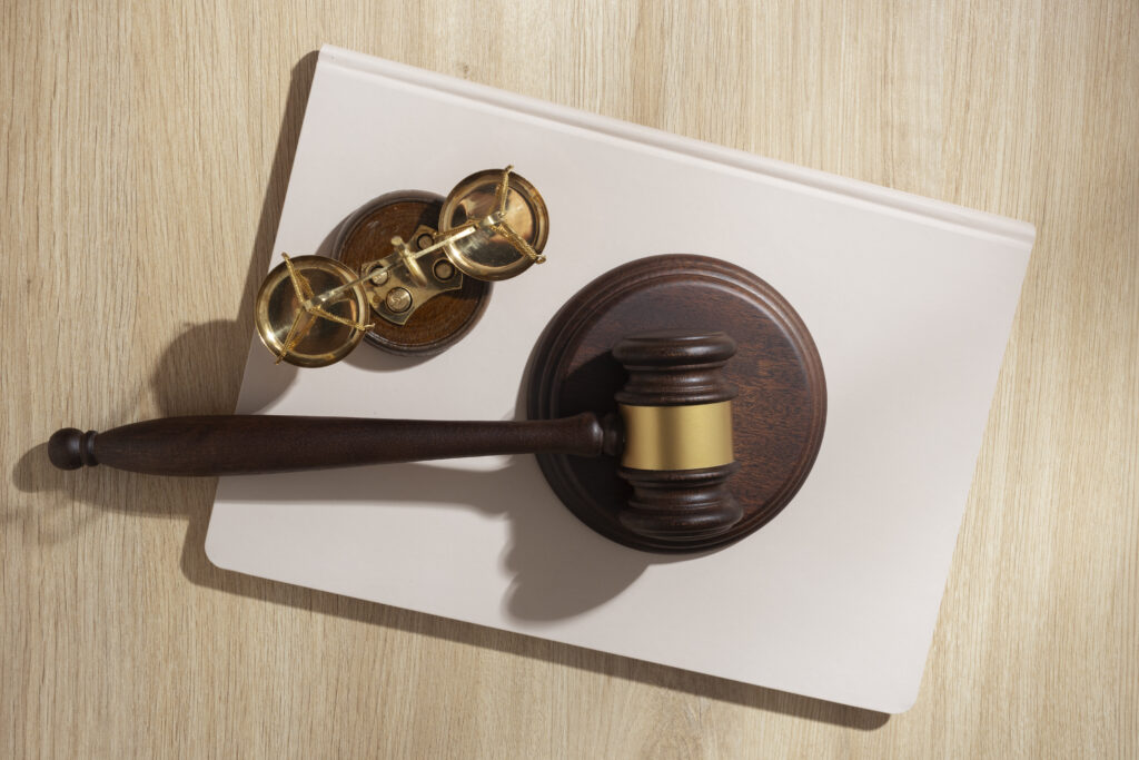 Tulisan Tangan vs Tanda Tangan Elektronik dalam Sengketa Hukum