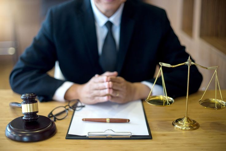 Bagaimana Teknologi Grafonomi Membantu Pengacara Memperkuat Bukti Hukum?